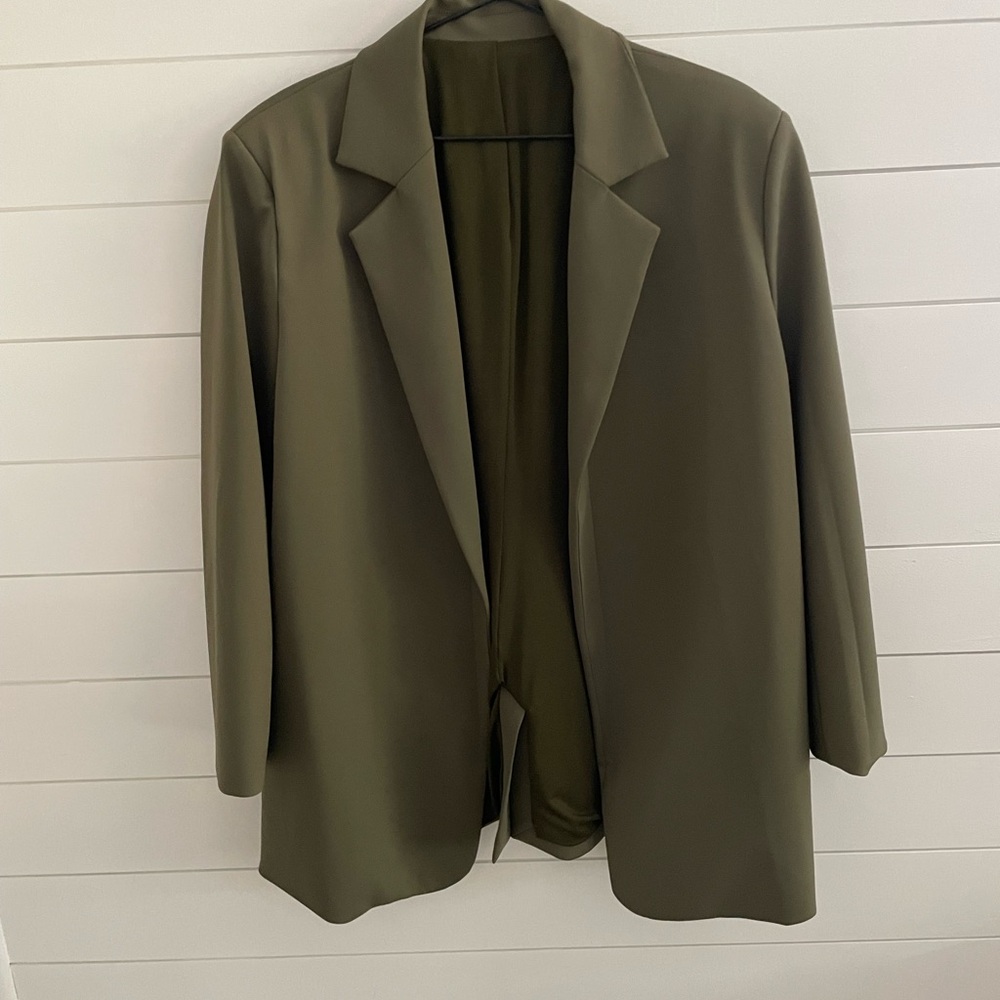 Olive Oversized Blazer